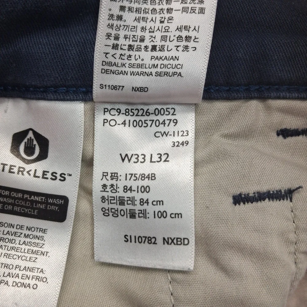 Levi's Pants Mens 33 XX Chino Standard Taper Navy Blue WaterLess EUC